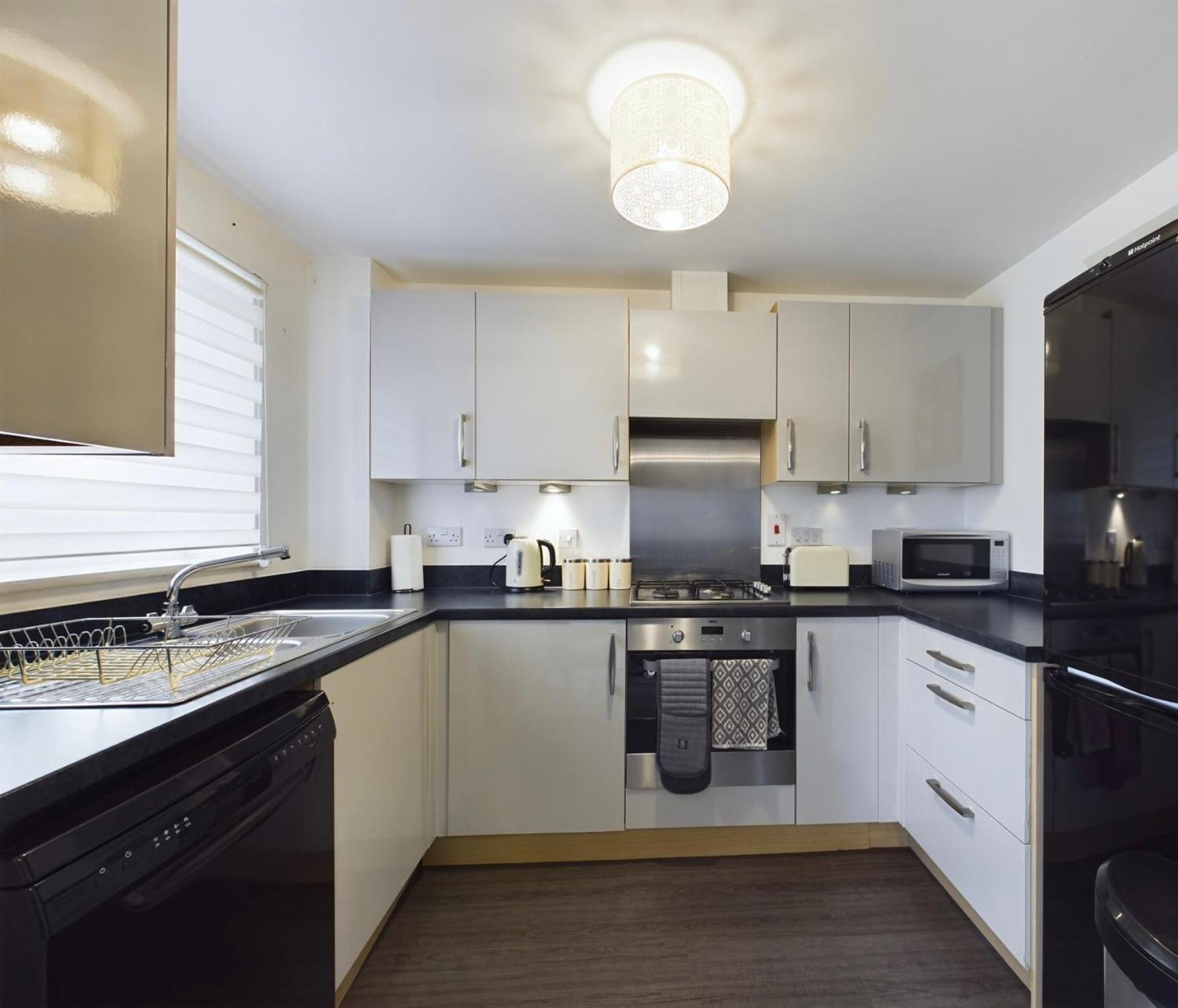 Modern 2 Bed City Apartment With Private Parking Swansea Ngoại thất bức ảnh